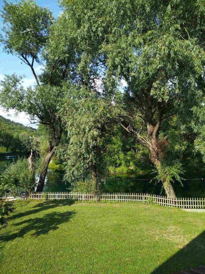 Villa Kuca Delic Racic Exterior foto