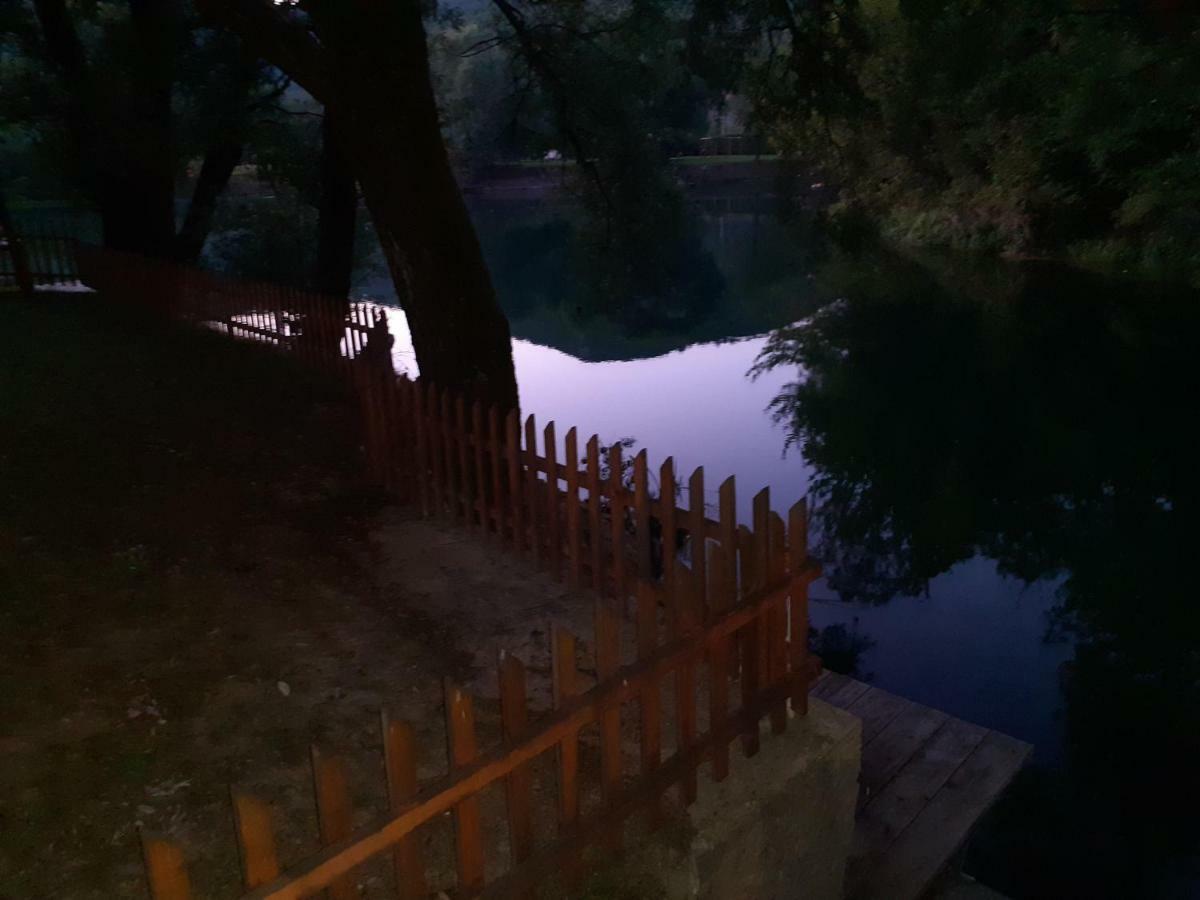 Villa Kuca Delic Racic Exterior foto